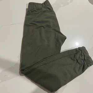 Lululemon HR relaxed jogger/soft sweatpants
